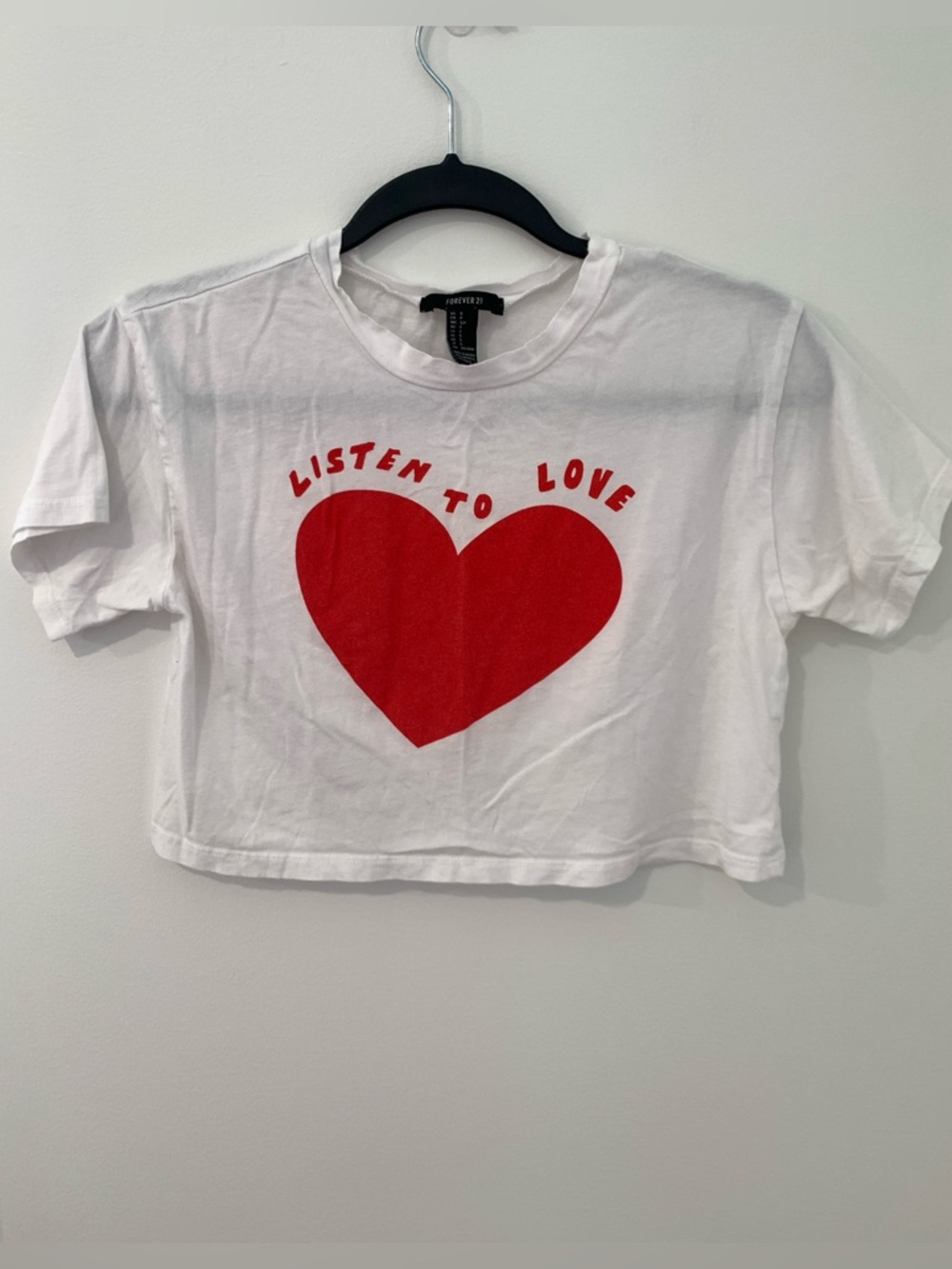 Forever 21 heart crop graphic tee